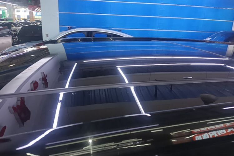 Used Nio ES8 2022 75 kWh 7-Seater Version Roof