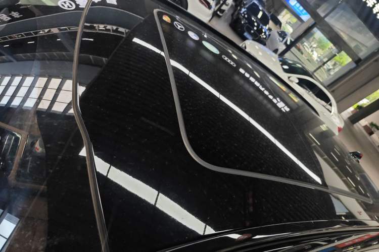 Used Nio ES8 2022 100kWh Signature Edition Seven-Seater Roof