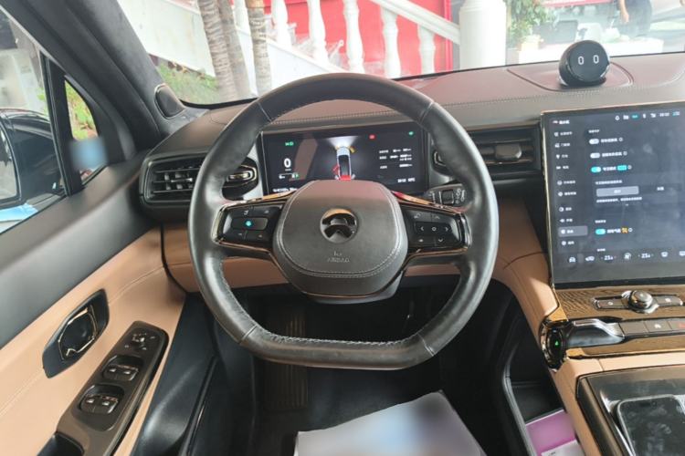 Used Nio ES8 2022 100kWh Signature Edition Seven-Seater Steering Wheel
