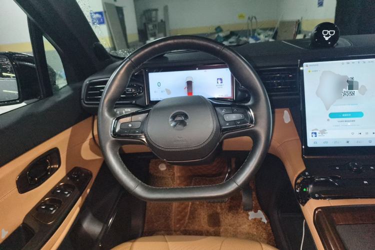 Used Nio ES8 2022 75 kWh 7-Seater Version Steering Wheel
