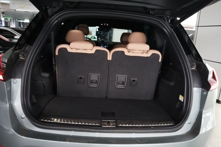 Used Nio ES8 2022 100 kWh Six-Seater Version Trunk