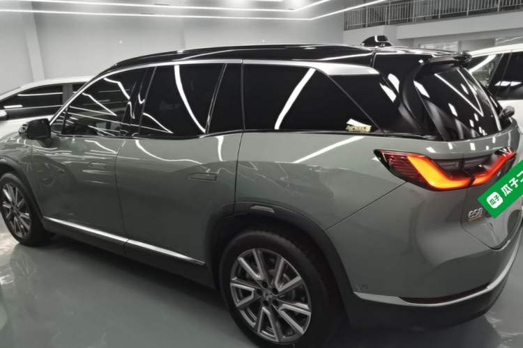 Used Nio ES8 2022 75 kWh Six-Seater Version Exterior 2