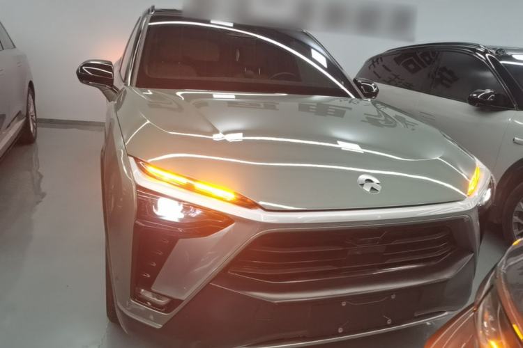 Used Nio ES8 2022 75 kWh Six-Seater Version Front