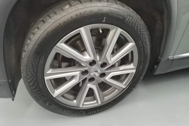 Used Nio ES8 2022 75 kWh Six-Seater Version Left Front Wheel Hub