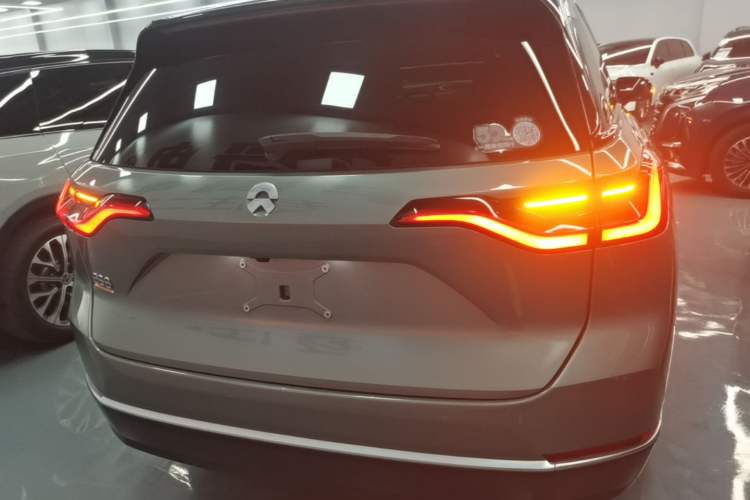 Used Nio ES8 2022 75 kWh Six-Seater Version Rear