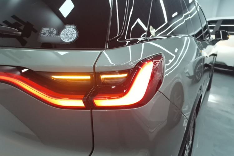 Used Nio ES8 2022 75 kWh Six-Seater Version Right Rear Taillight