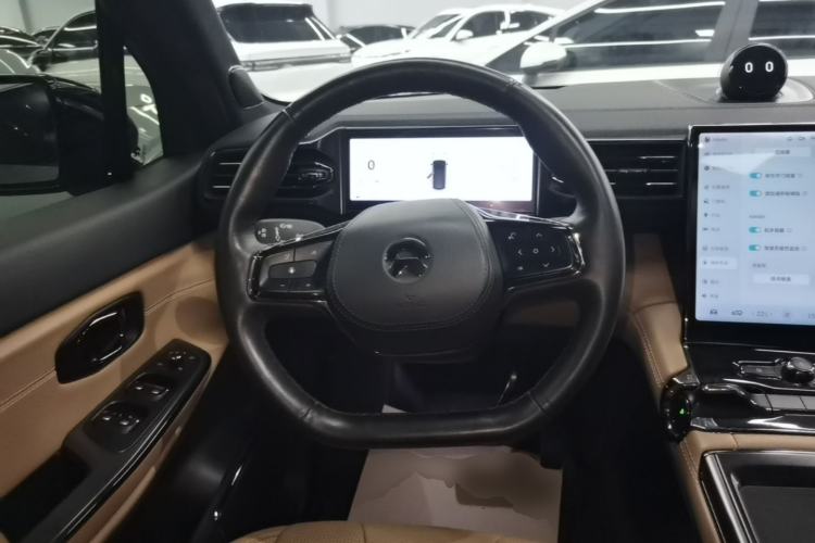 Used Nio ES8 2022 75 kWh Six-Seater Version Steering Wheel