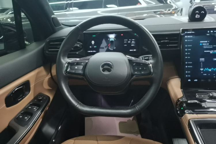 Used Nio ES8 2022 75 kWh Six-Seater Version Steering Wheel