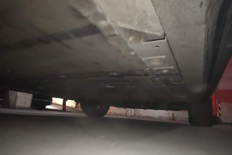 Used Nio ES8 2022 100kWh Signature Edition Seven-Seater Chassis Front Left