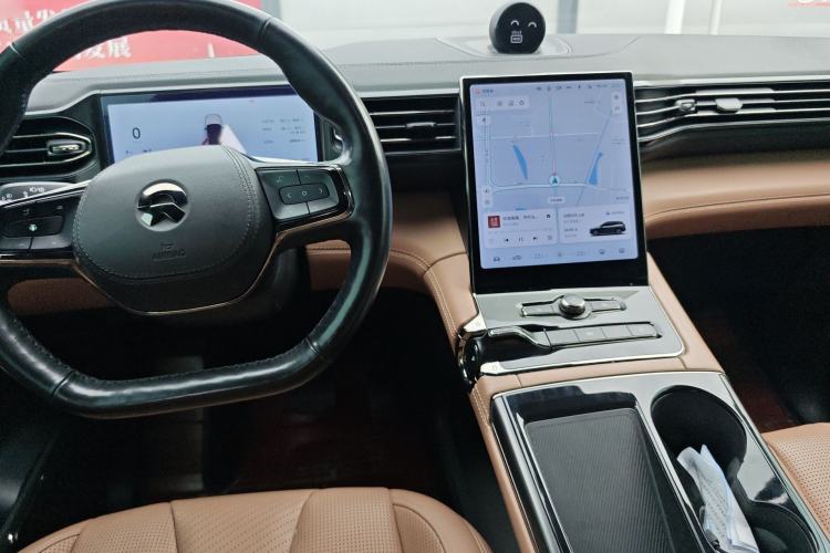 Used Nio ES8 2022 100 kWh Six-Seater Version Center Console