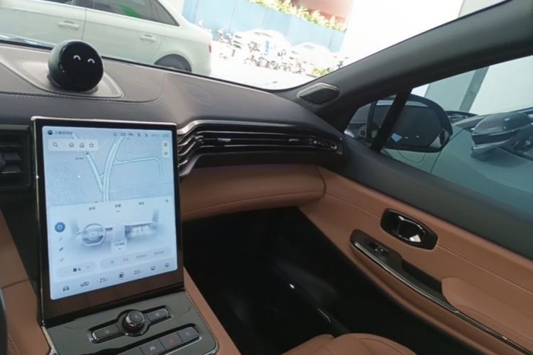 Used Nio ES8 2022 100 kWh Six-Seater Version Center Console