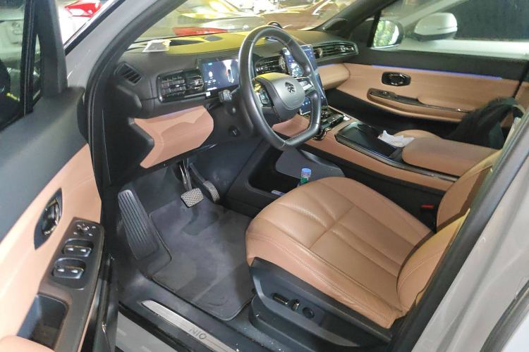 Used Nio ES8 2022 100 kWh Six-Seater Version Driver Seat
