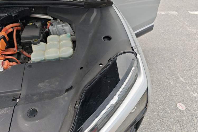 Used Nio ES8 2022 100 kWh Six-Seater Version Engine Bay Left