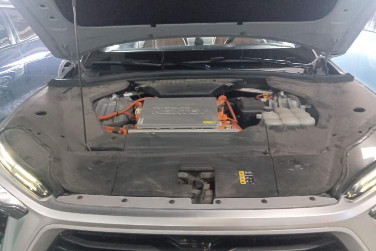 Used Nio ES8 2022 75 kWh Signature Edition Seven Seats Engine Bay