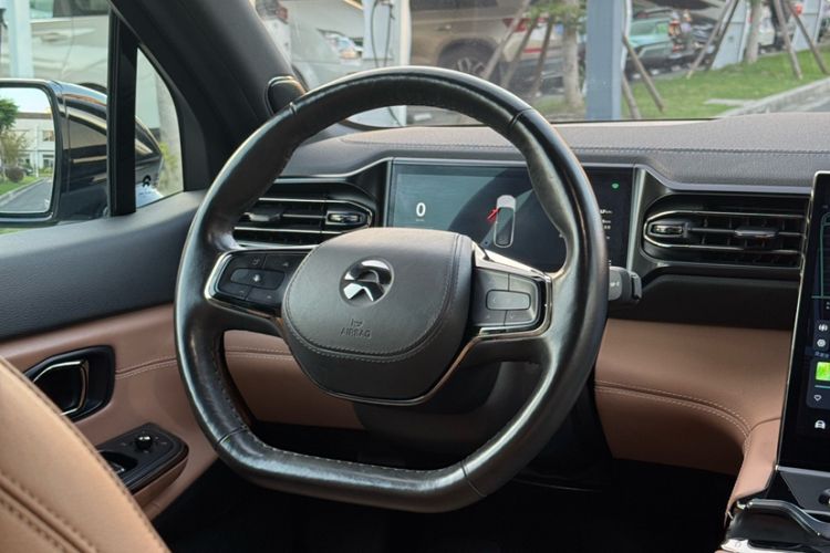 Used Nio ES8 2022 75 kWh Signature Edition Seven Seats Interior 6