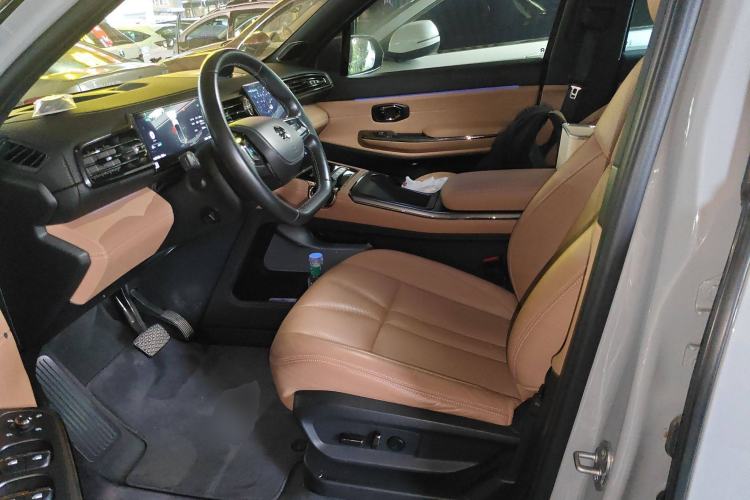 Used Nio ES8 2022 100 kWh Six-Seater Version Left Front Seat
