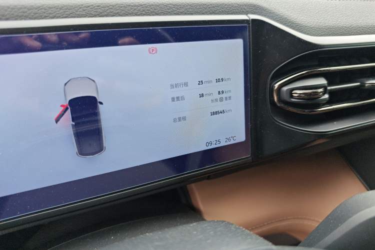 Used Nio ES8 2022 100 kWh Six-Seater Version Odometer Close Up