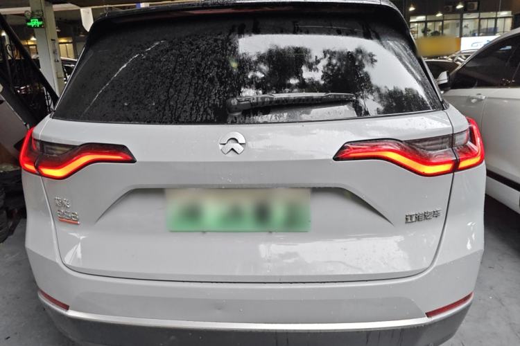 Used Nio ES8 2022 100 kWh Six-Seater Version Rear
