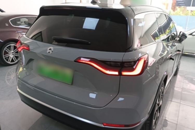 Used Nio ES8 2022 100 kWh Six-Seater Version Rear Right 45 Deg