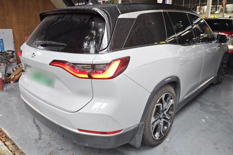 Used Nio ES8 2022 100 kWh Six-Seater Version Rear Right 45 Deg