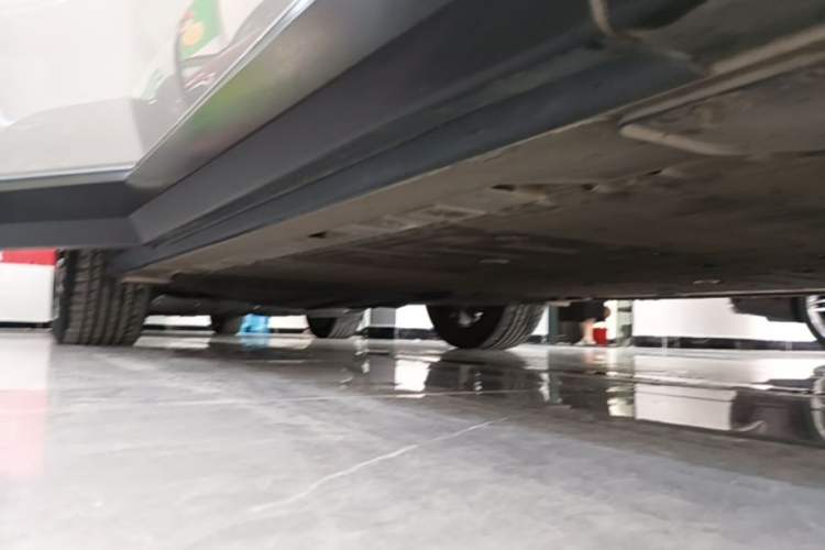 Used Nio ES8 2022 100 kWh Six-Seater Version Right Side Sill