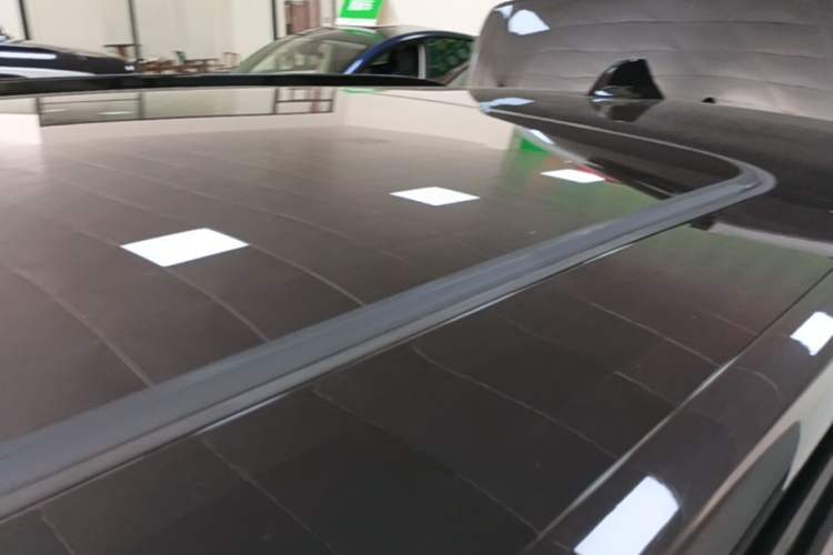 Used Nio ES8 2022 100 kWh Six-Seater Version Roof