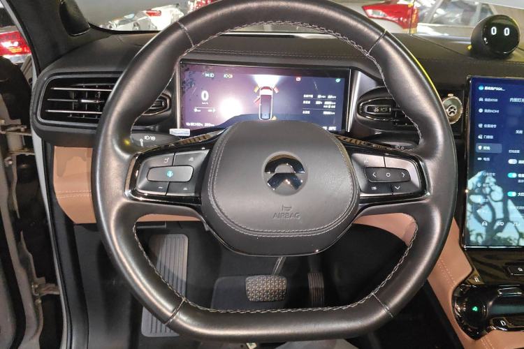 Used Nio ES8 2022 100 kWh Six-Seater Version Steering Wheel