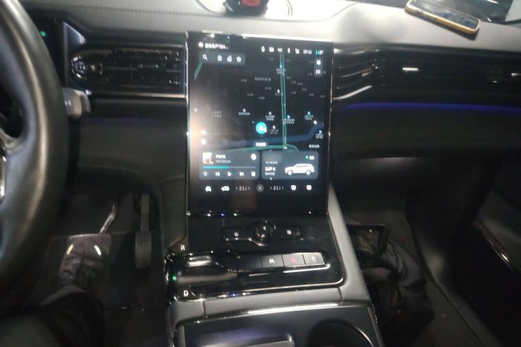 Used Nio ES8 2022 100kWh Signature Edition Seven-Seater Audio And AC Panel