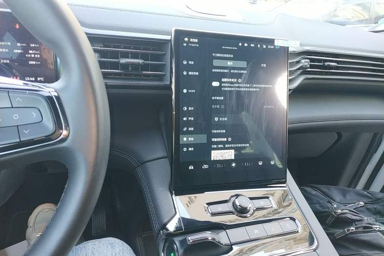Used Nio ES8 2022 100 kWh 7-Seater Version Audio And AC Panel