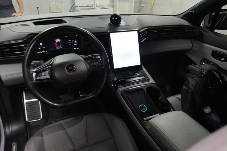 Used Nio ES8 2022 100 kWh Six-Seater Version Center Console