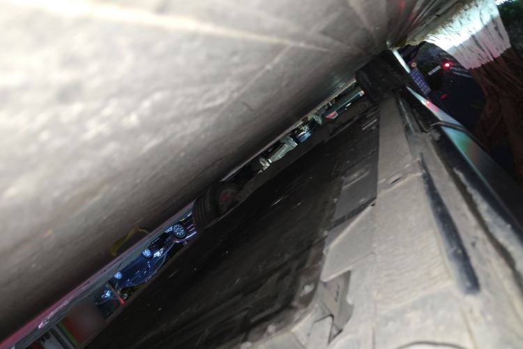 Used Nio ES8 2022 100 kWh 7-Seater Version Chassis Rear Left