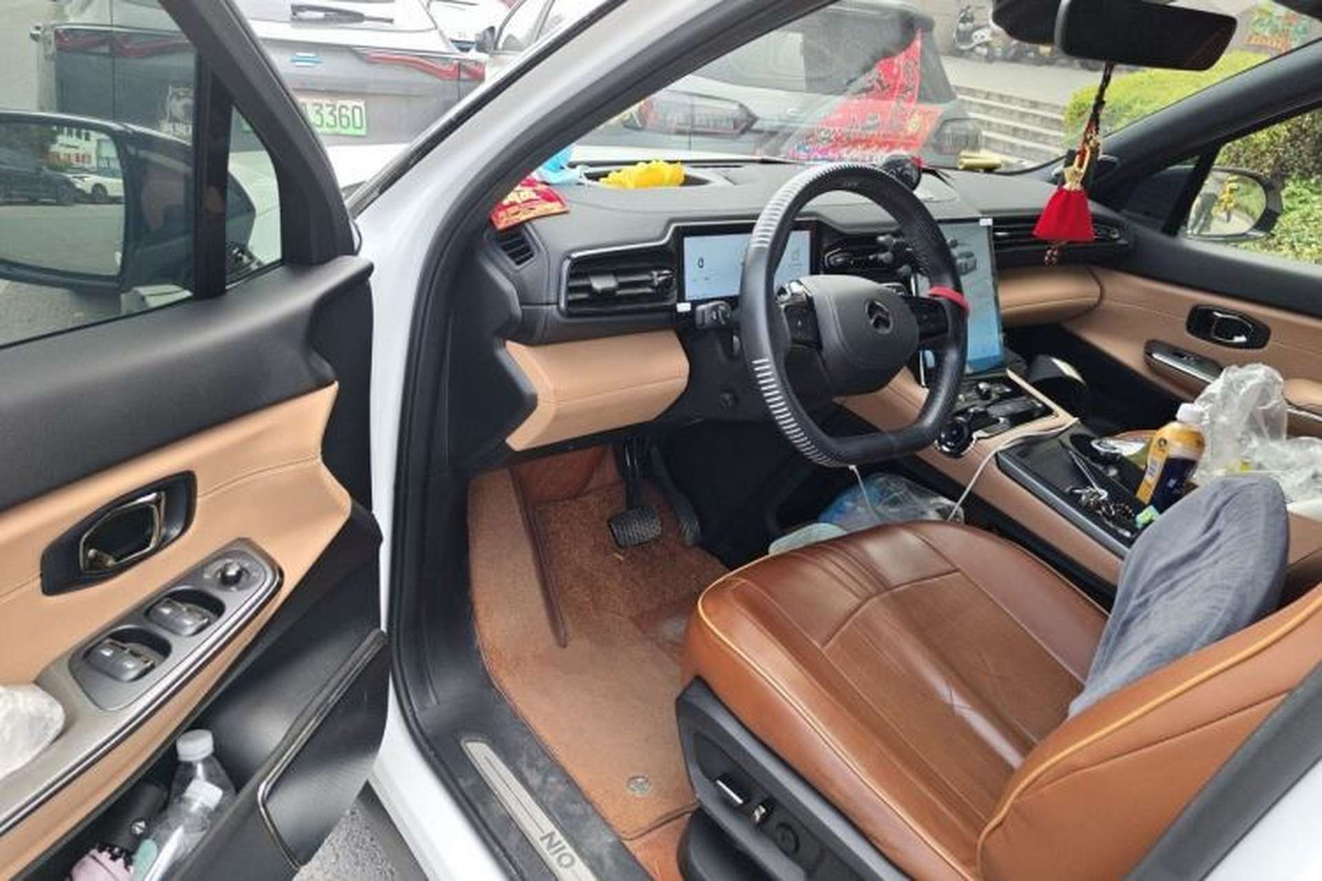 Used Nio ES8 2022 75 kWh 7-Seater Version Driver Seat