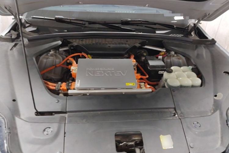 Used Nio ES8 2022 100 kWh Six-Seater Version Engine Bay