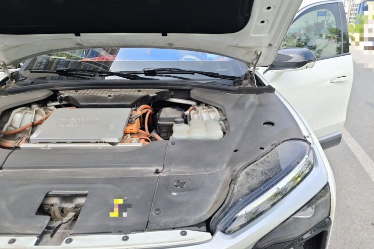 Used Nio ES8 2022 75 kWh 7-Seater Version Engine Bay Left