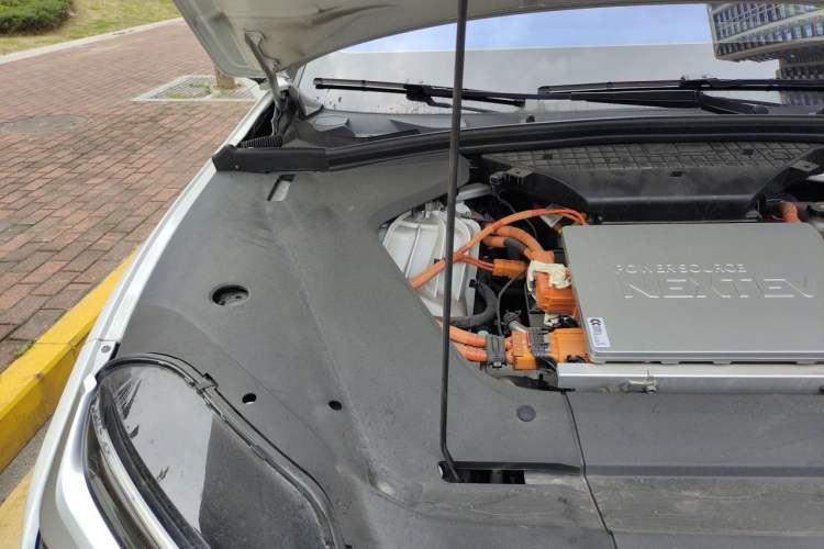 Used Nio ES8 2022 75 kWh Six-Seater Version Engine Bay Right