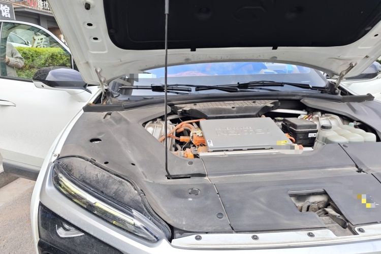 Used Nio ES8 2022 75 kWh 7-Seater Version Engine Bay Right