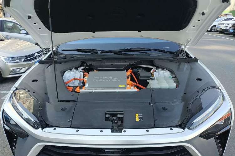 Used Nio ES8 2022 100 kWh 7-Seater Version Engine Bay