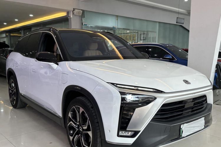Used Nio ES8 2022 100kWh Signature Edition Seven-Seater Exterior 2