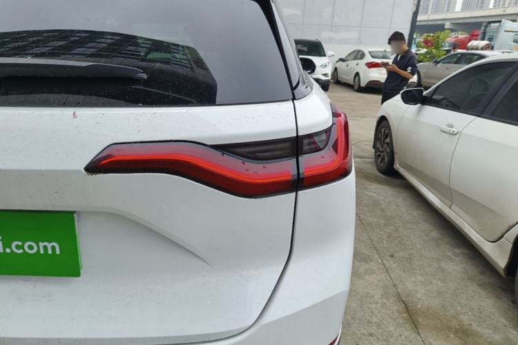 Used Nio ES8 2022 75 kWh Six-Seater Version Exterior 3