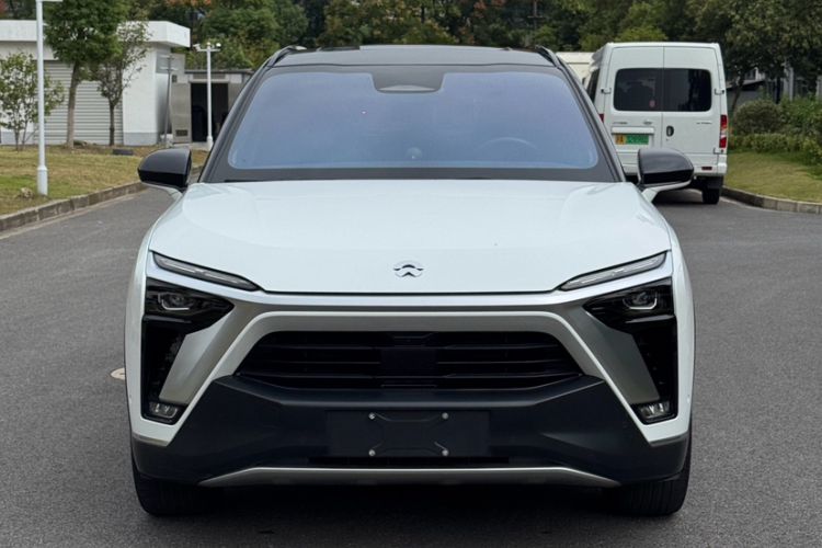 Used Nio ES8 2022 100kWh Signature Edition Seven-Seater Exterior 3