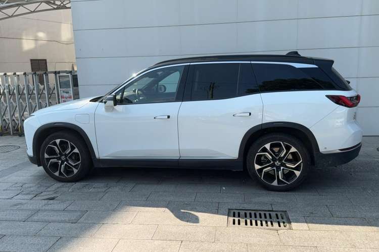 Used Nio ES8 2022 75 kWh 7-Seater Version Exterior 4