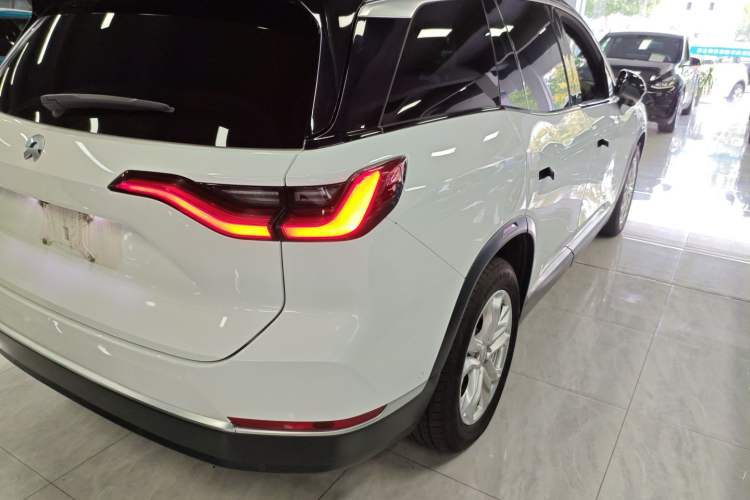 Used Nio ES8 2022 100 kWh 7-Seater Version Exterior 6