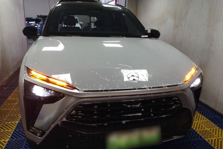 Used Nio ES8 2022 100 kWh Six-Seater Version Front