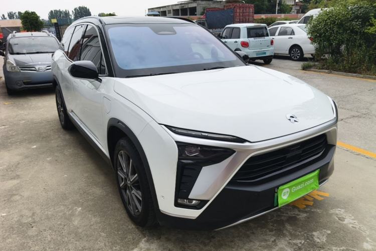 Used Nio ES8 2022 75 kWh 7-Seater Version Front Right 45 Deg