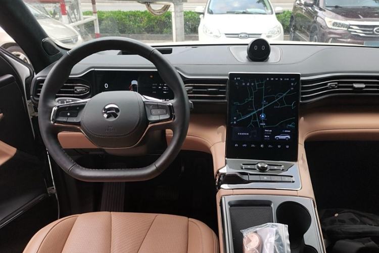 Used Nio ES8 2022 100kWh Signature Edition Seven-Seater Interior 1