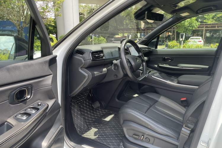 Used Nio ES8 2022 75 kWh 7-Seater Version Interior 2