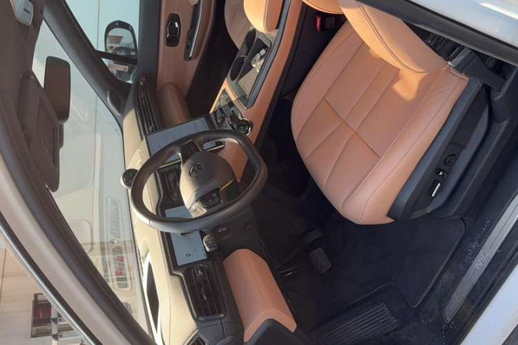 Used Nio ES8 2022 75 kWh 7-Seater Version Interior 2