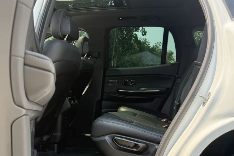 Used Nio ES8 2022 75 kWh 7-Seater Version Interior 2
