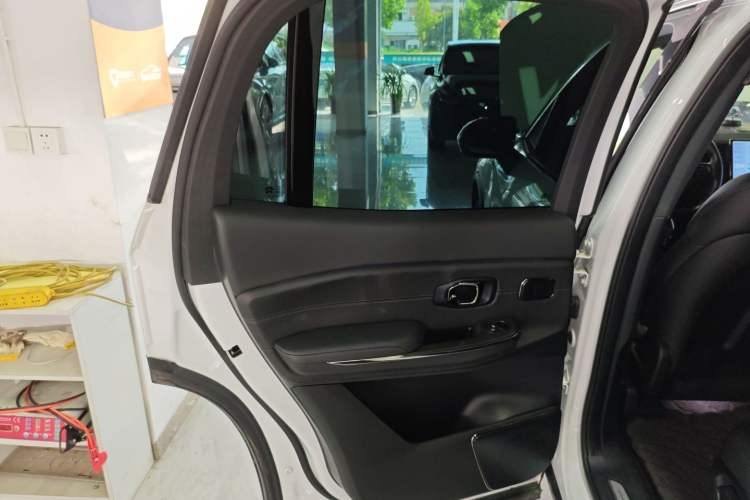 Used Nio ES8 2022 100 kWh 7-Seater Version Interior 8