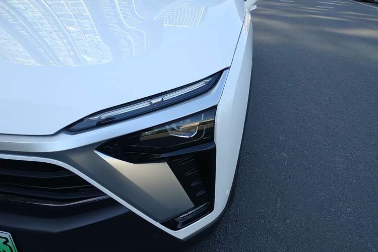 Used Nio ES8 2022 100 kWh 7-Seater Version Left Front Headlight